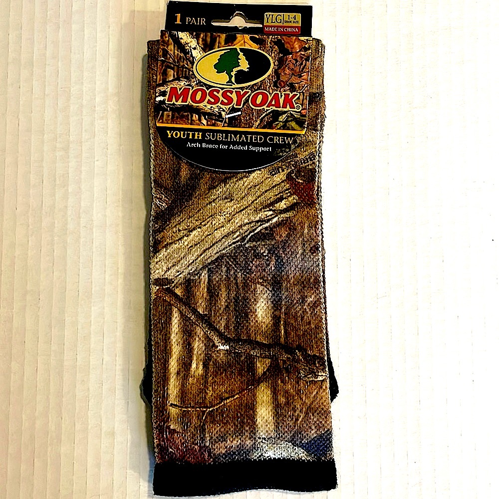 3/$15 Mossy Oak youth socks